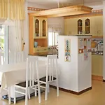 Σπίτι διακοπών 3 Bedroom Lovely In Τορεβιέχα