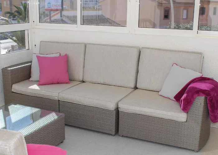 Holiday home 3 Bedroom Lovely In Torrevieja